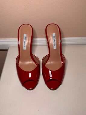 Steve Madden Red Patent Peep-Toe Mule